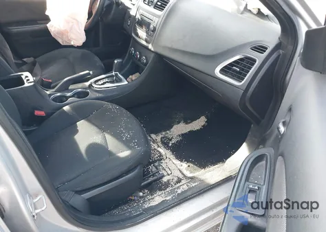 2012 Dodge Avenger Se z USA, uszkodzony, nr VIN 1C3CDZAB2CN132694